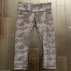 Lululemon Leggings 22” inseam size 8